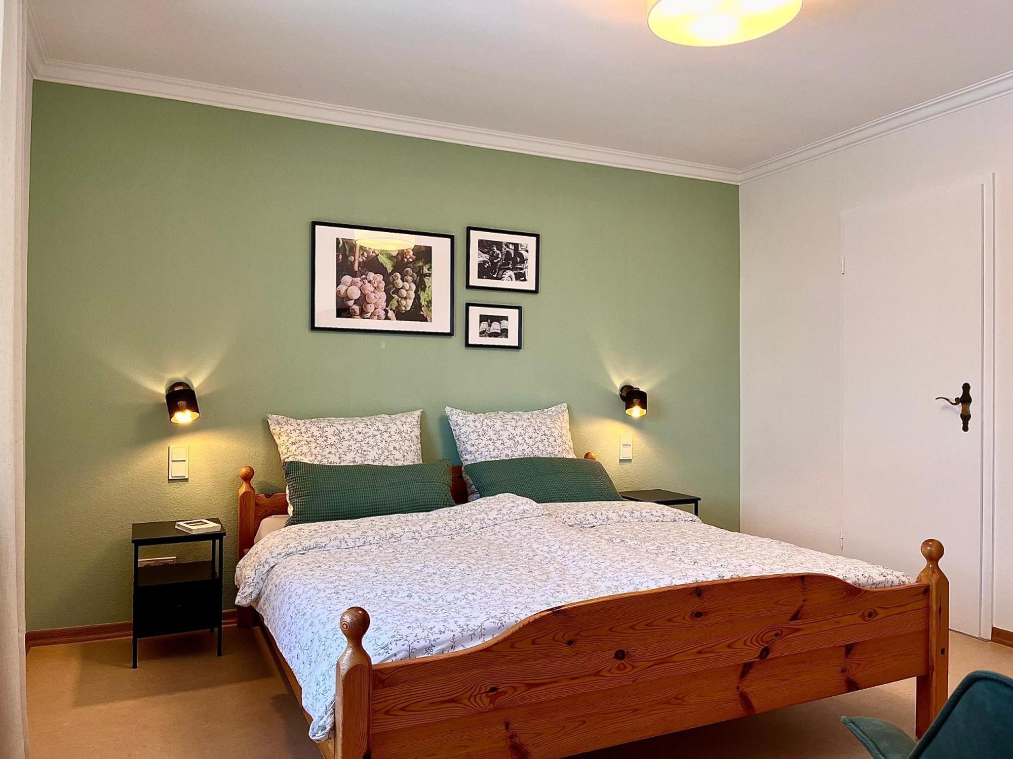 Maring-Noviand Pension 1595 Im Weingut Botzet מראה חיצוני תמונה